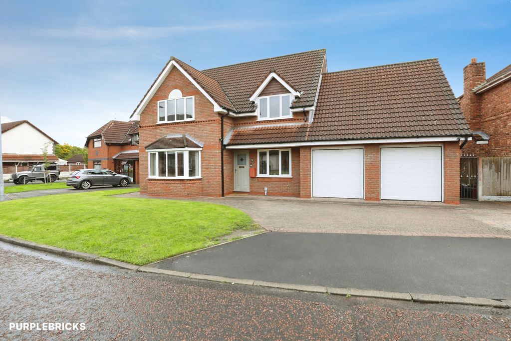 Property photo 1 of 35