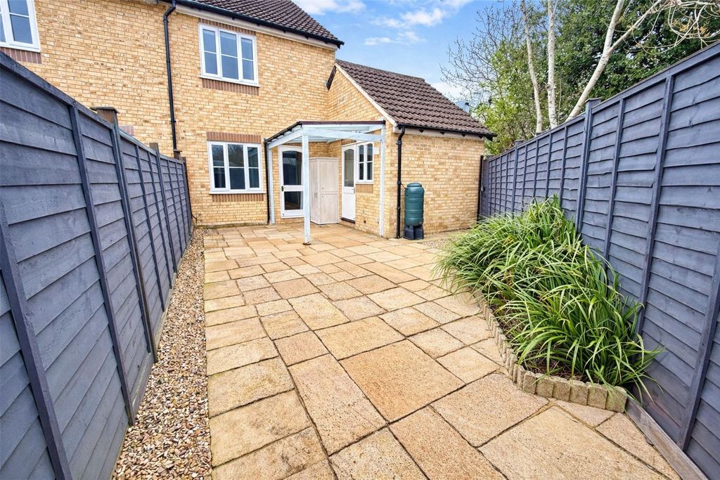 Property photo 2 of 10