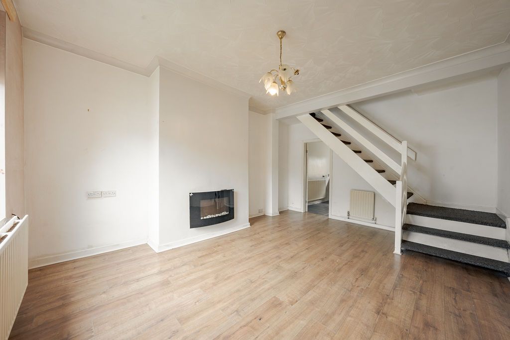 Property photo 3 of 12 Gallery