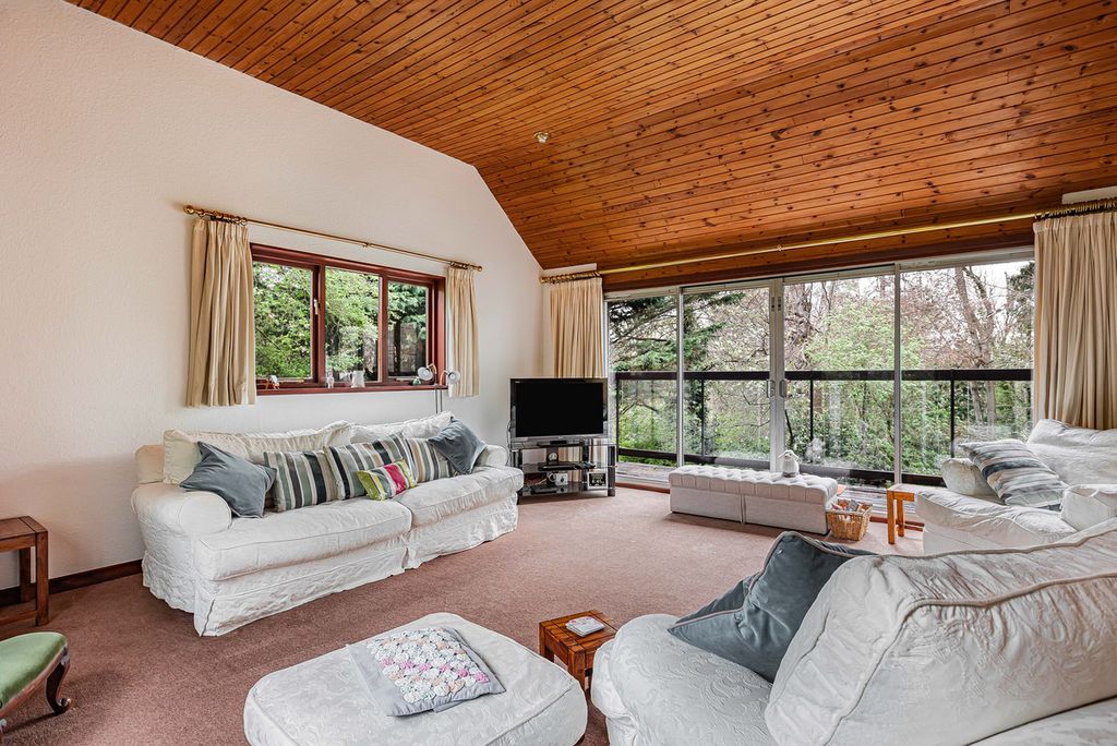 Additional image 8 of 4 bed detached house for saleCumnor Hill, Oxford OX2