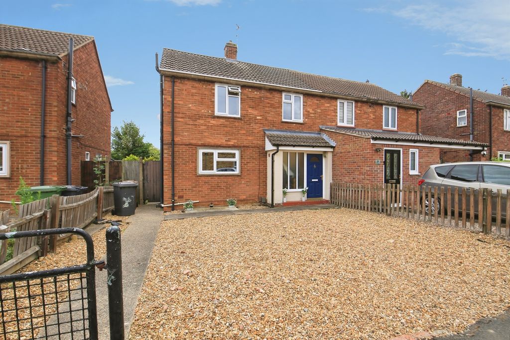 Property photo 1 of 9