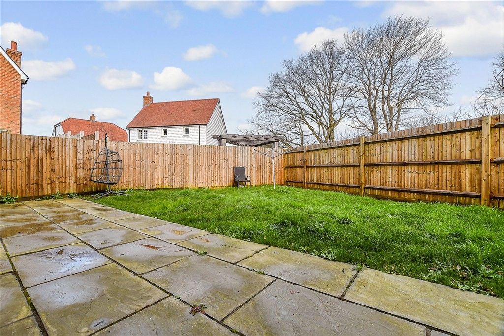Property photo 3 of 11 Patio / Decking