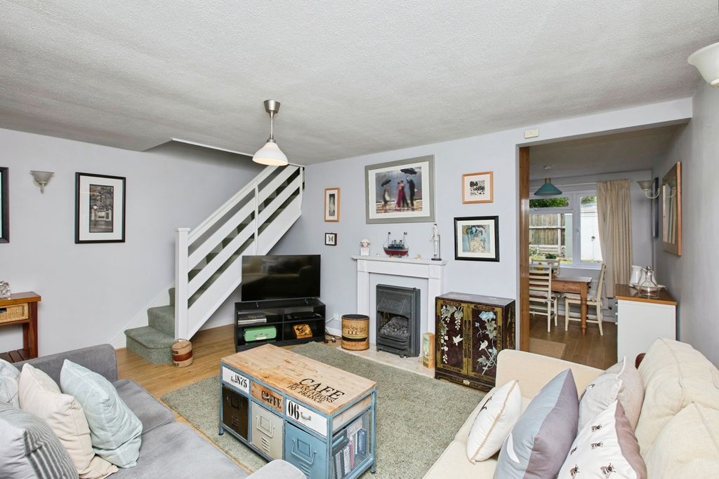 Property photo 2 of 18 Pbox-Img.Jpg