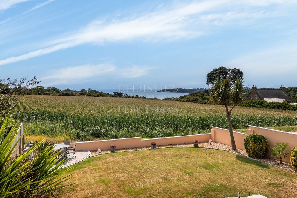 Property photo 3 of 33 Not Specified