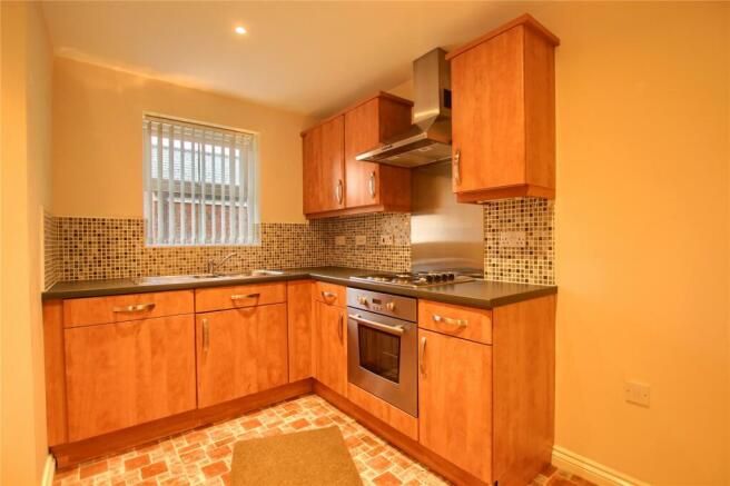 Property photo 2 of 9