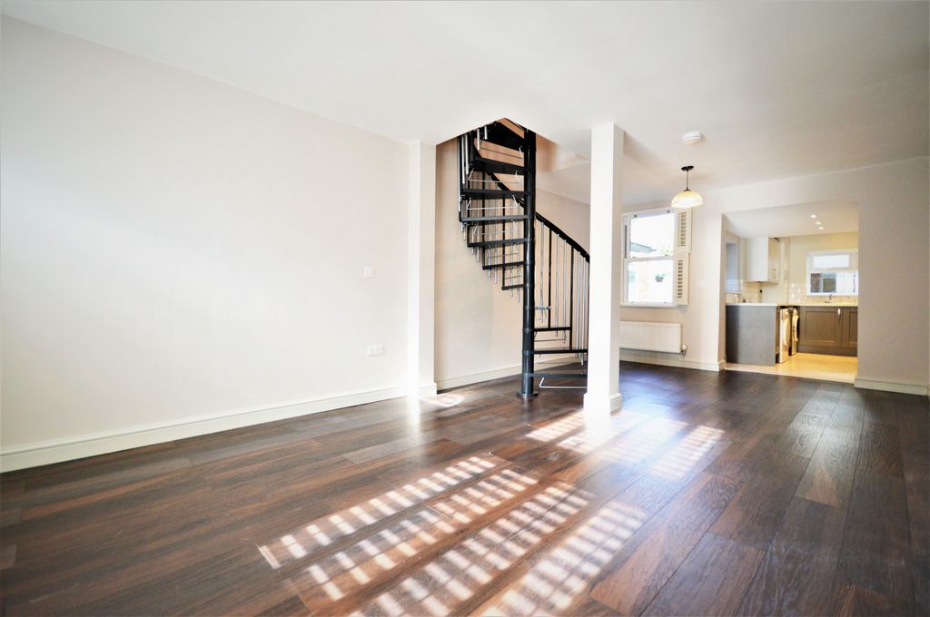 Property photo 3 of 9 Open Plan Living Room (Image 1)