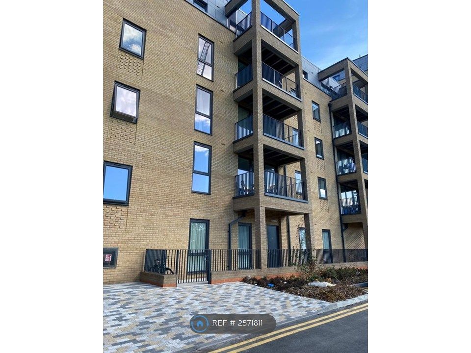 Property photo 1 of 11 Apartments