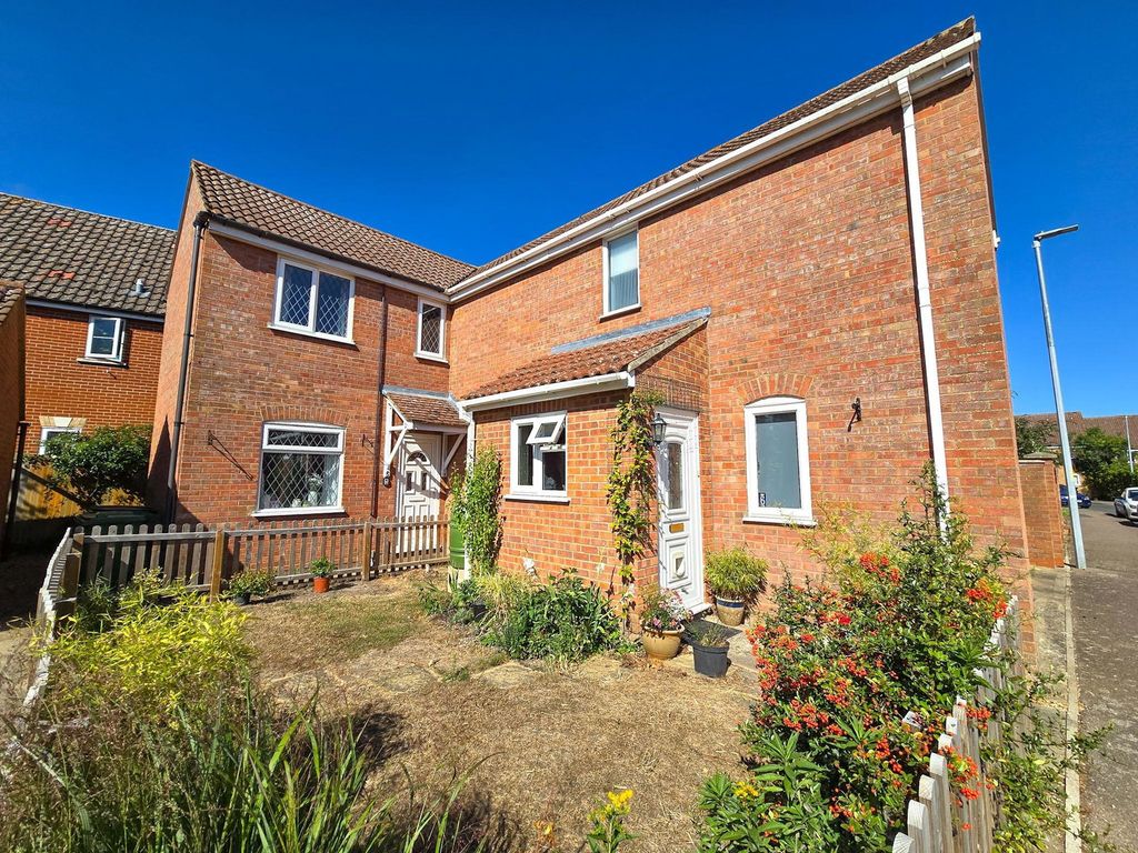 Property photo 1 of 17