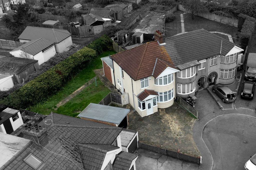 Property photo 1 of 23