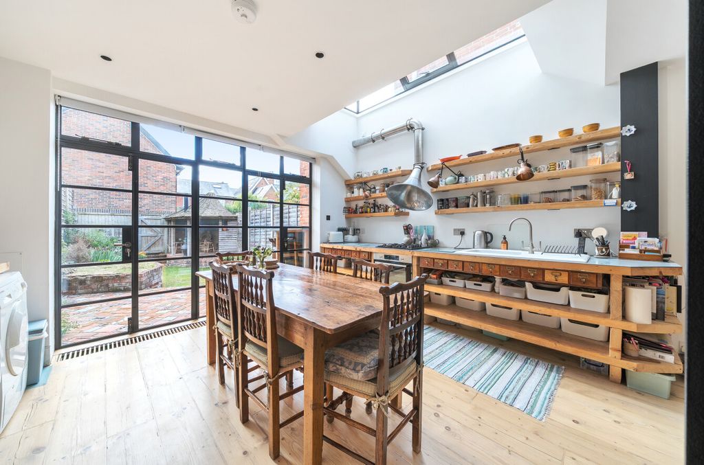 Property photo 3 of 15 1345689-30-68B1c6...