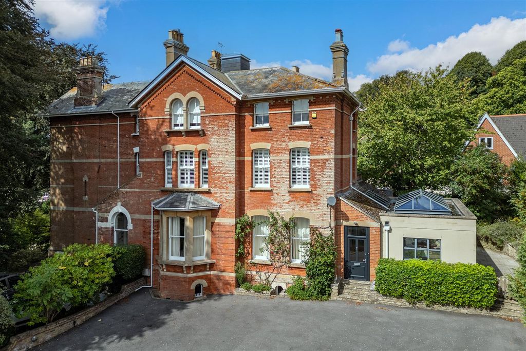 Property photo 1 of 22 Dji_0807-Hdr.Jpg