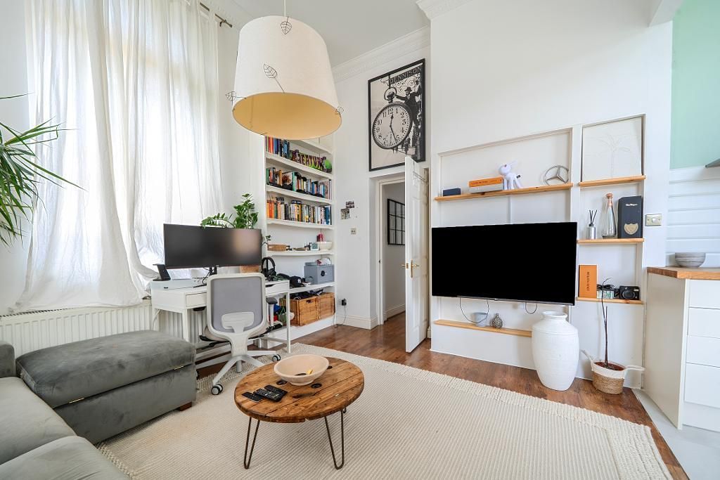 Property photo 2 of 7