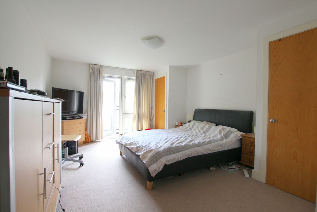 Property photo 1 of 18 2