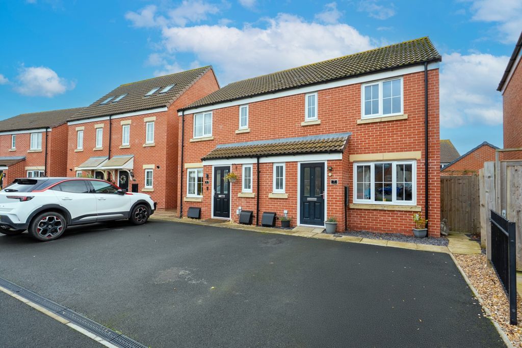 Property photo 1 of 17 Dsc03698