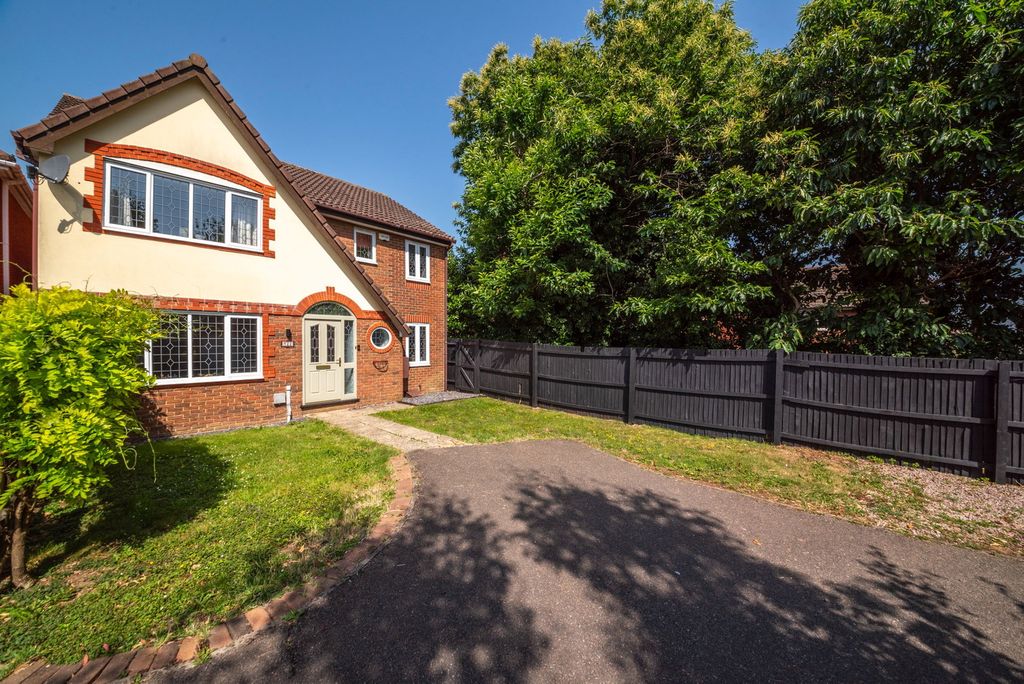 Property photo 1 of 23