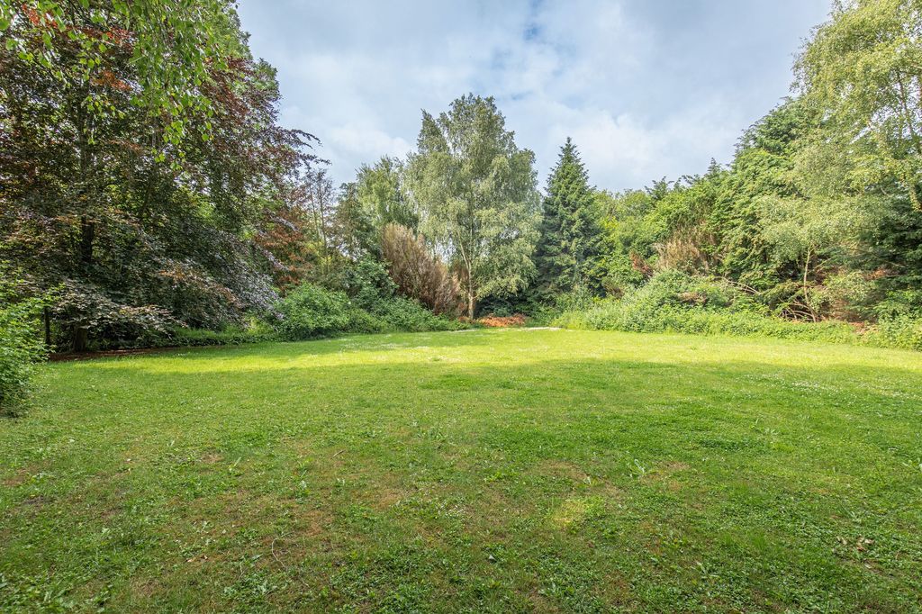 Property photo 3 of 18