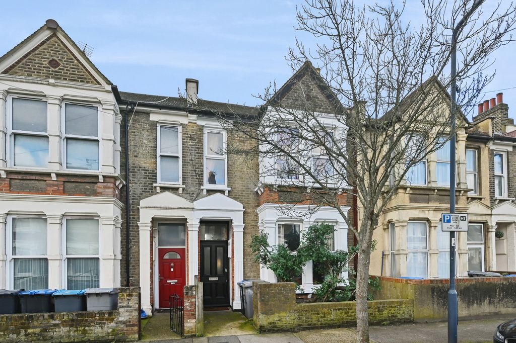 Property photo 1 of 13 3 Bed Terraced House For Sale Harley Road, London Nw10