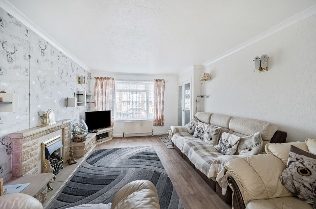 Property photo 2 of 13 Living Room