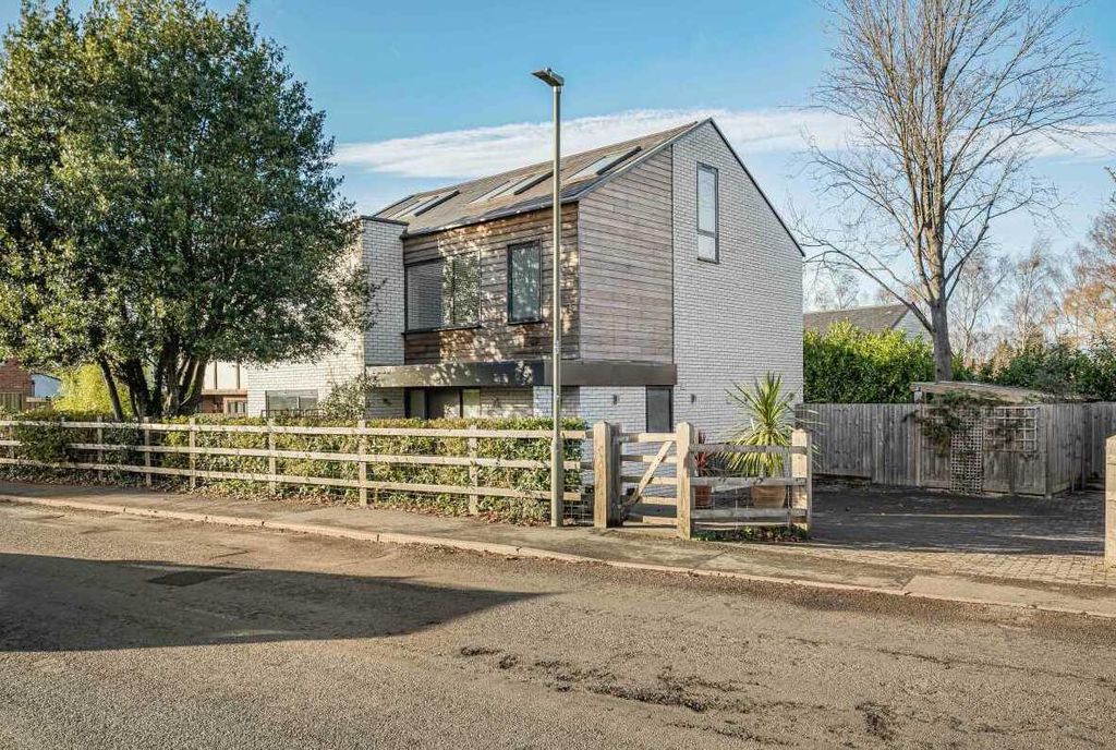 Property photo 1 of 53 Front Elevation