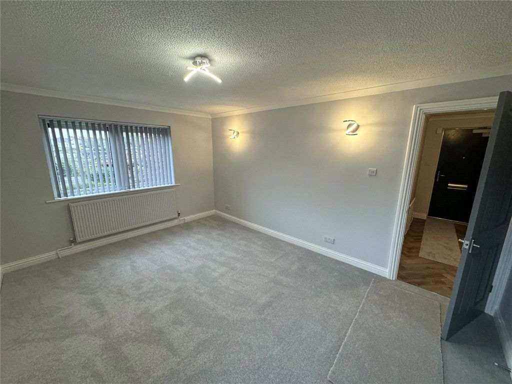 Property photo 3 of 10 Picture No. 06