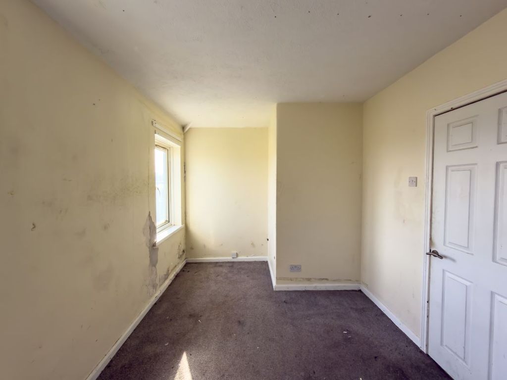 Property photo 2 of 7 Image 2