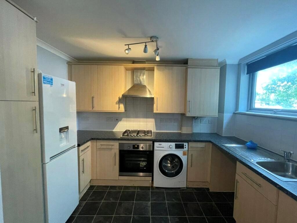 Property photo 3 of 11 Picture No. 13