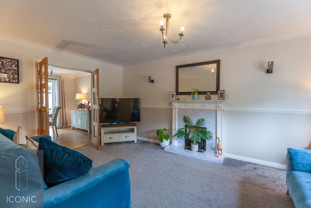 Property photo 2 of 21 Photo 7