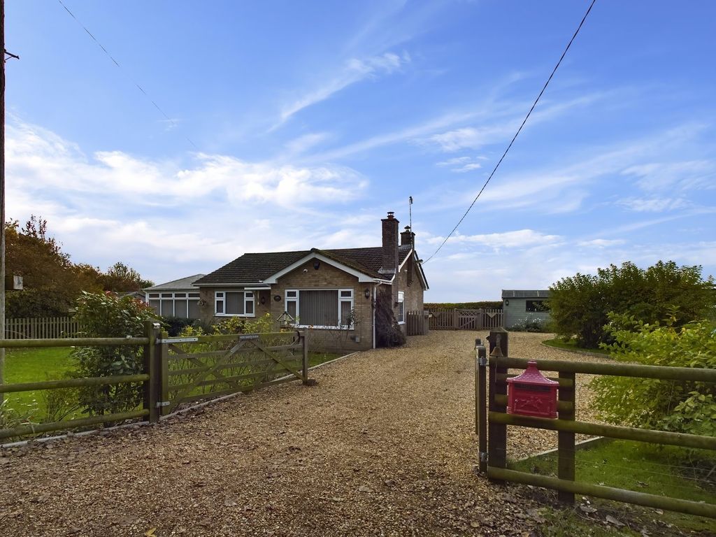 Property photo 1 of 41