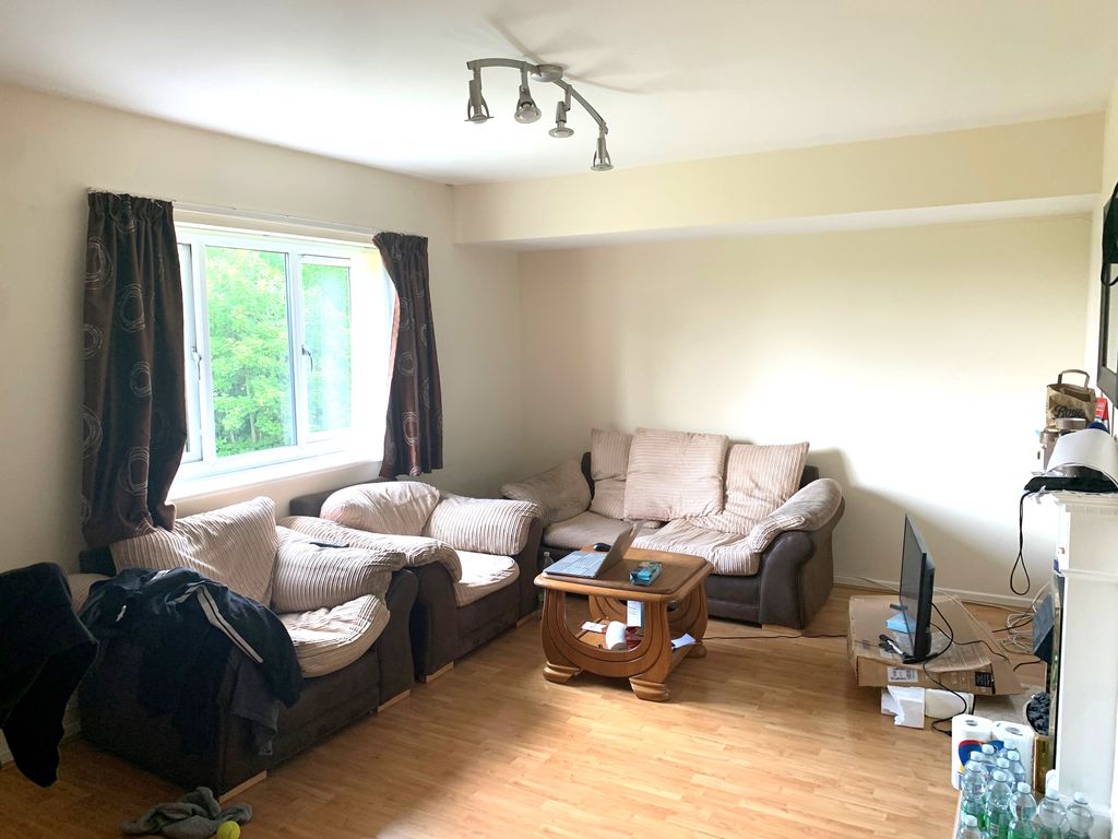 Property photo 2 of 6 Glebe5