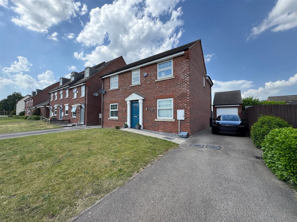 Property photo 1 of 25 8B98B59A-4d78-49Fb-A9Bf-56693Da3Bb89.Jpg