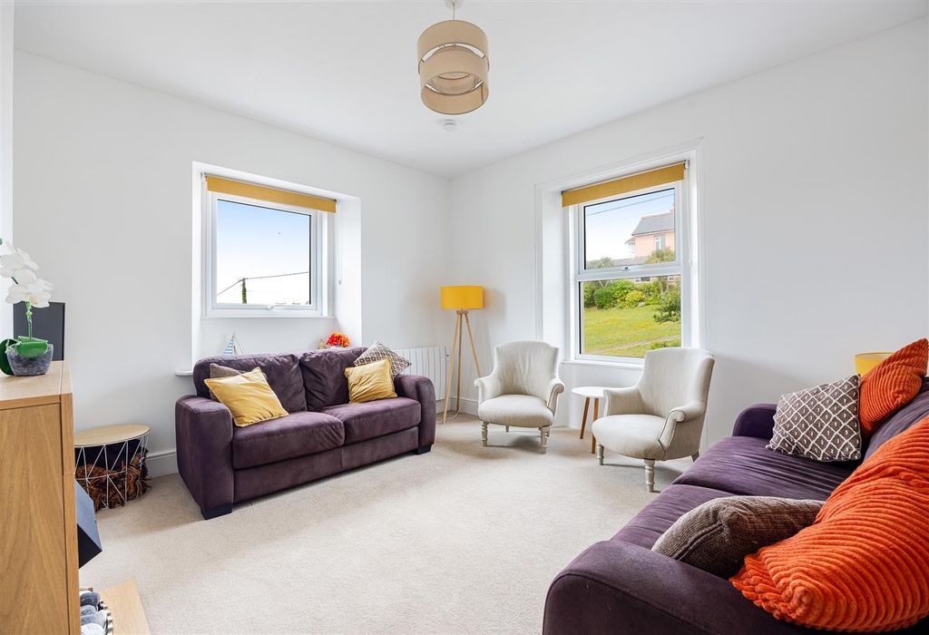 Property photo 2 of 19 A08 - Thornlea View Thornlea Mews Hope Cove - 2606