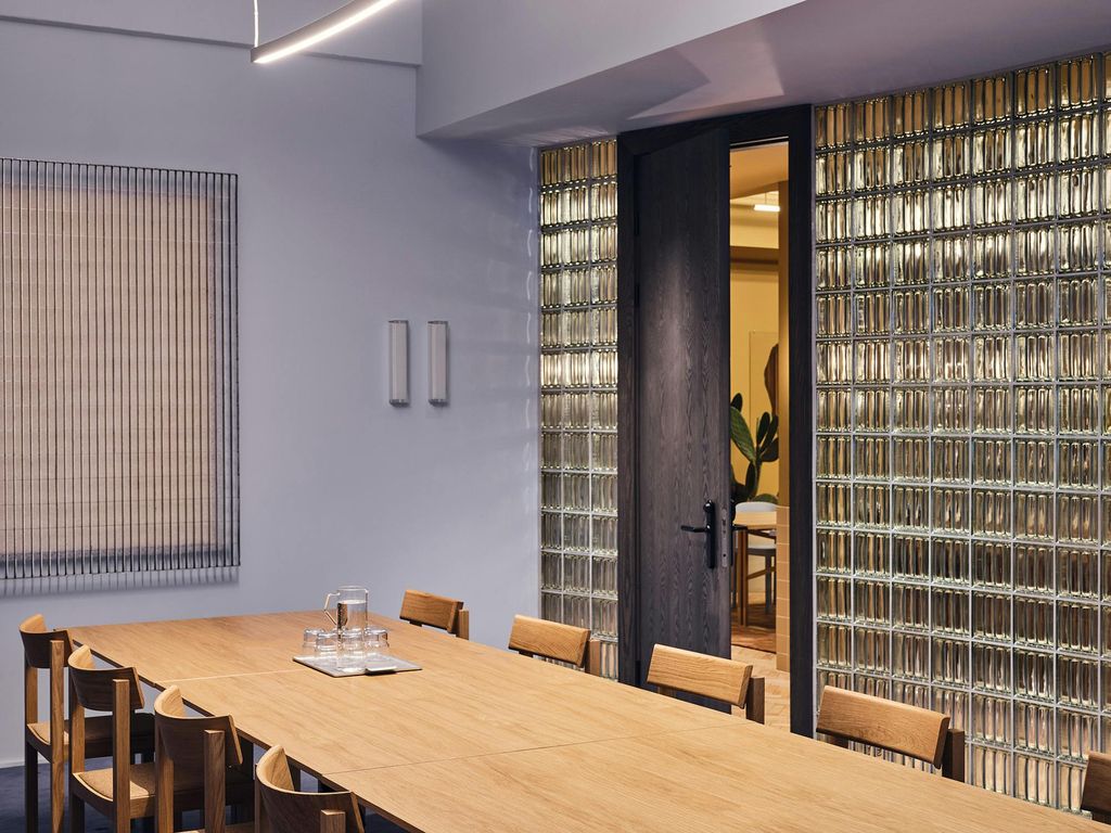 Property photo 2 of 4 Meeting Room.Jpg