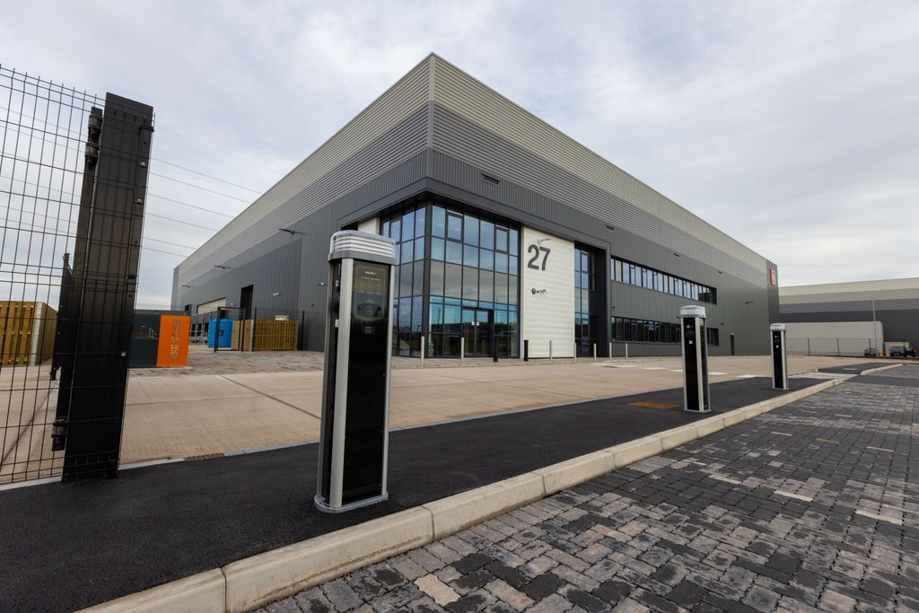 Property photo 2 of 16