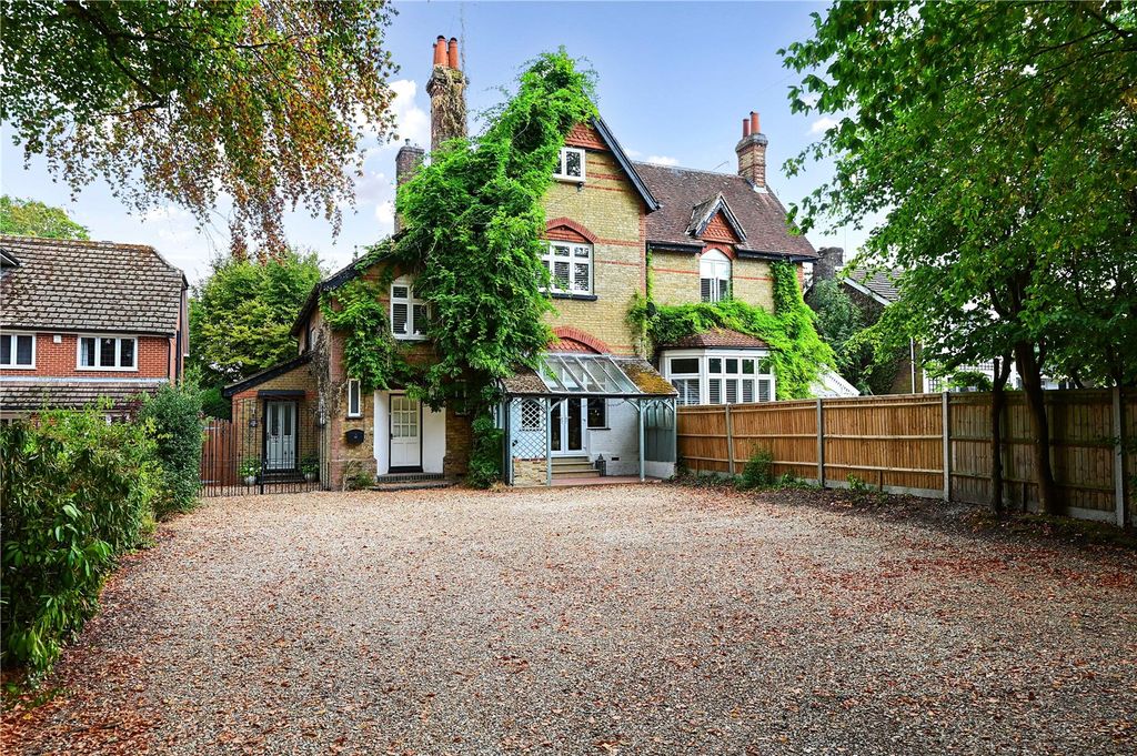 Property photo 1 of 16 Picture No. 03