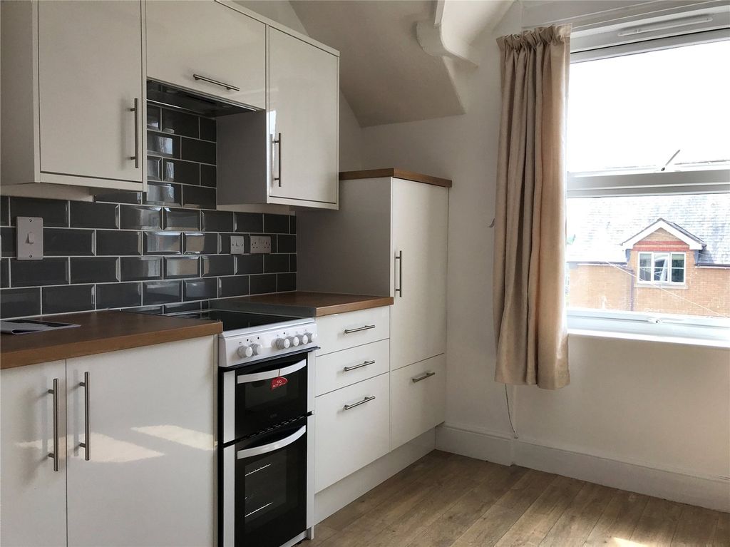 Property photo 2 of 7 Picture No. 09