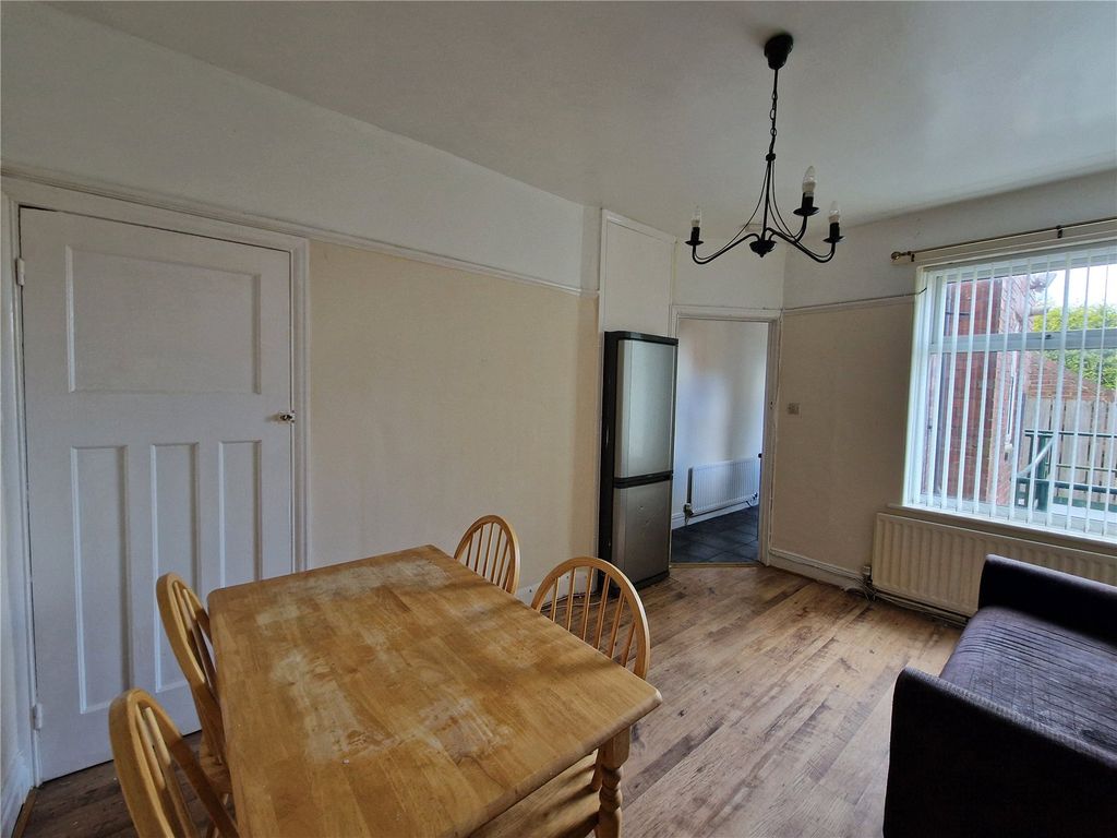 Property photo 3 of 10 Picture No. 07