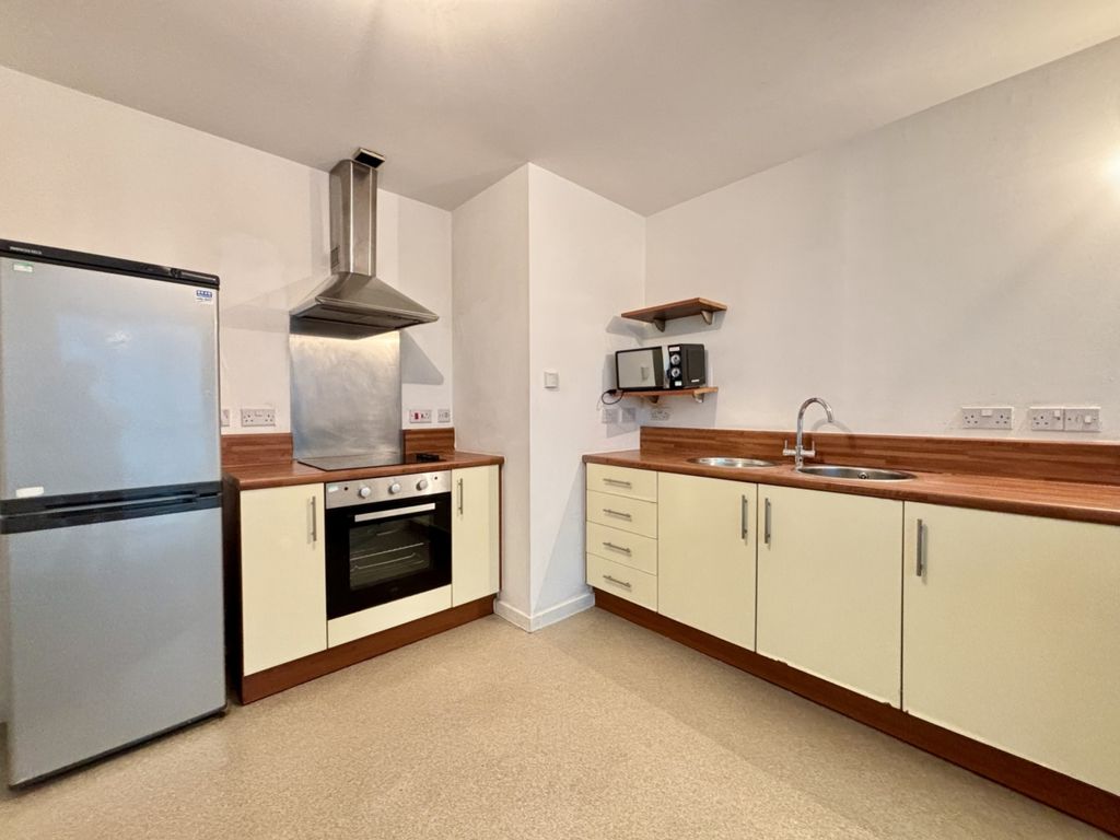 Property photo 2 of 11 Lrg_Image00003