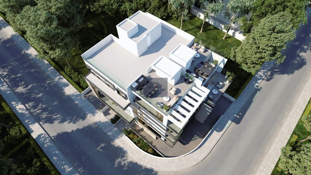 Property photo 3 of 4