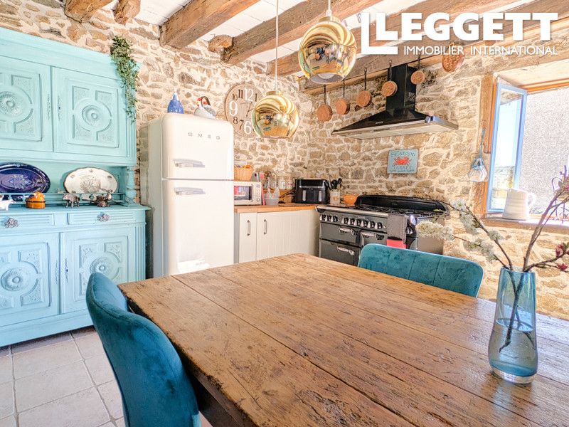 Property photo 3 of 10