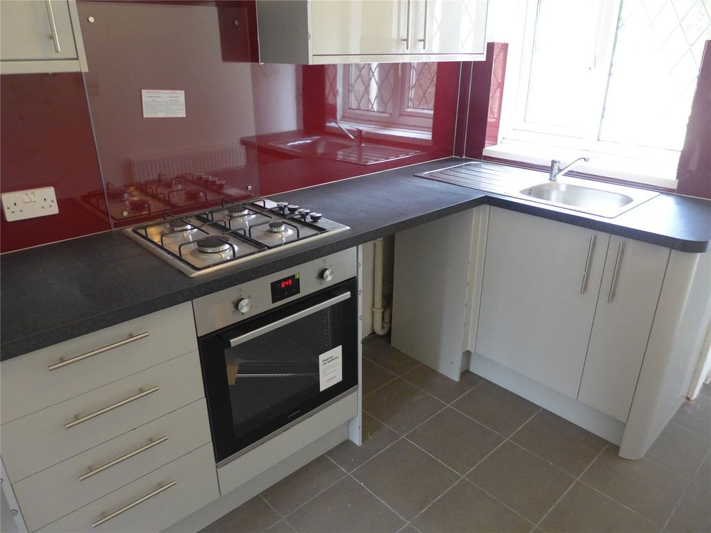 Property photo 2 of 9 Picture No. 09