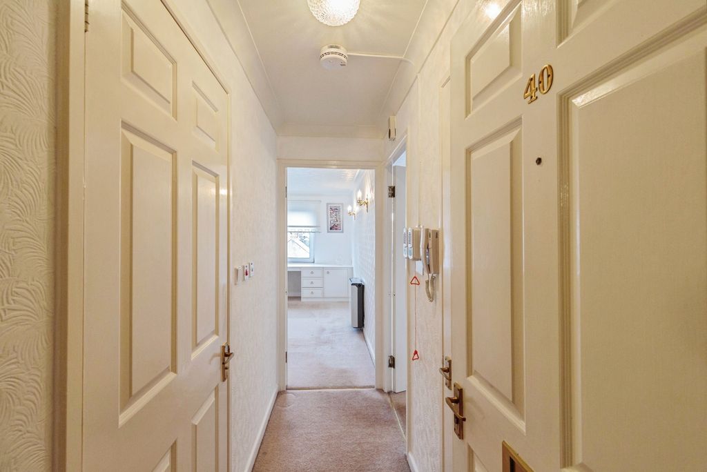 Property photo 2 of 15 Pbox-Img.Jpg
