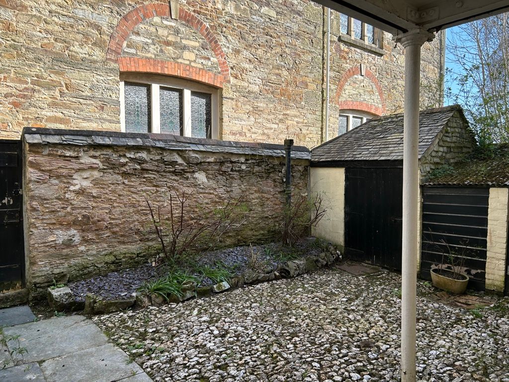 Property photo 3 of 10 Photo 15