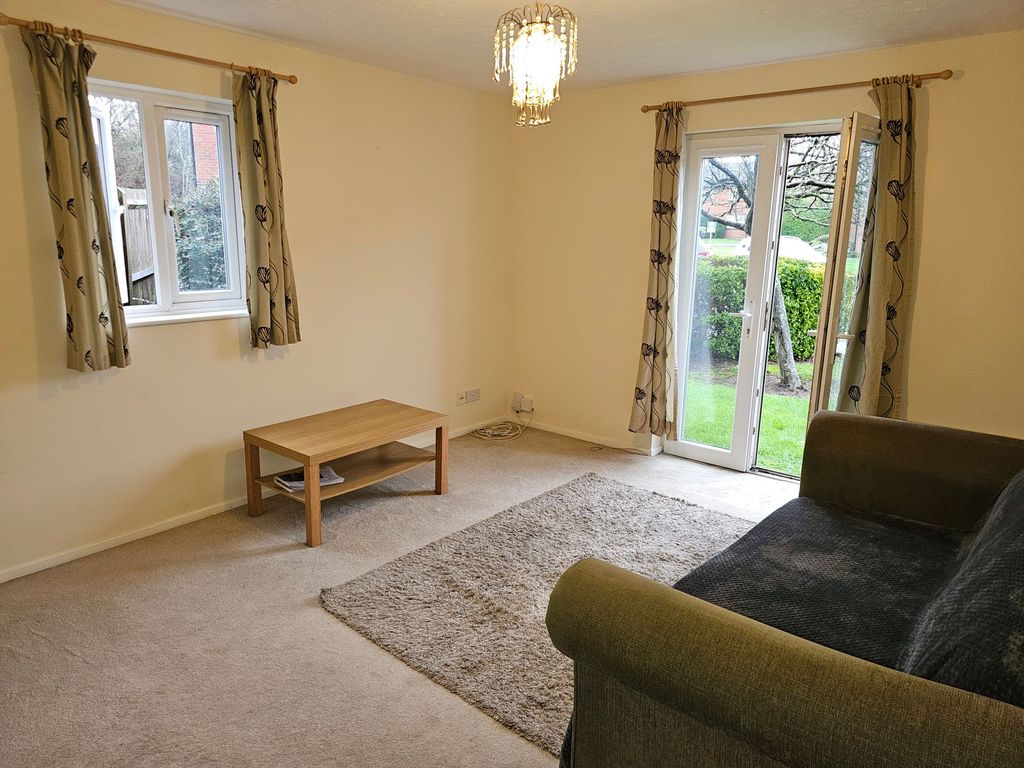 Property photo 3 of 8