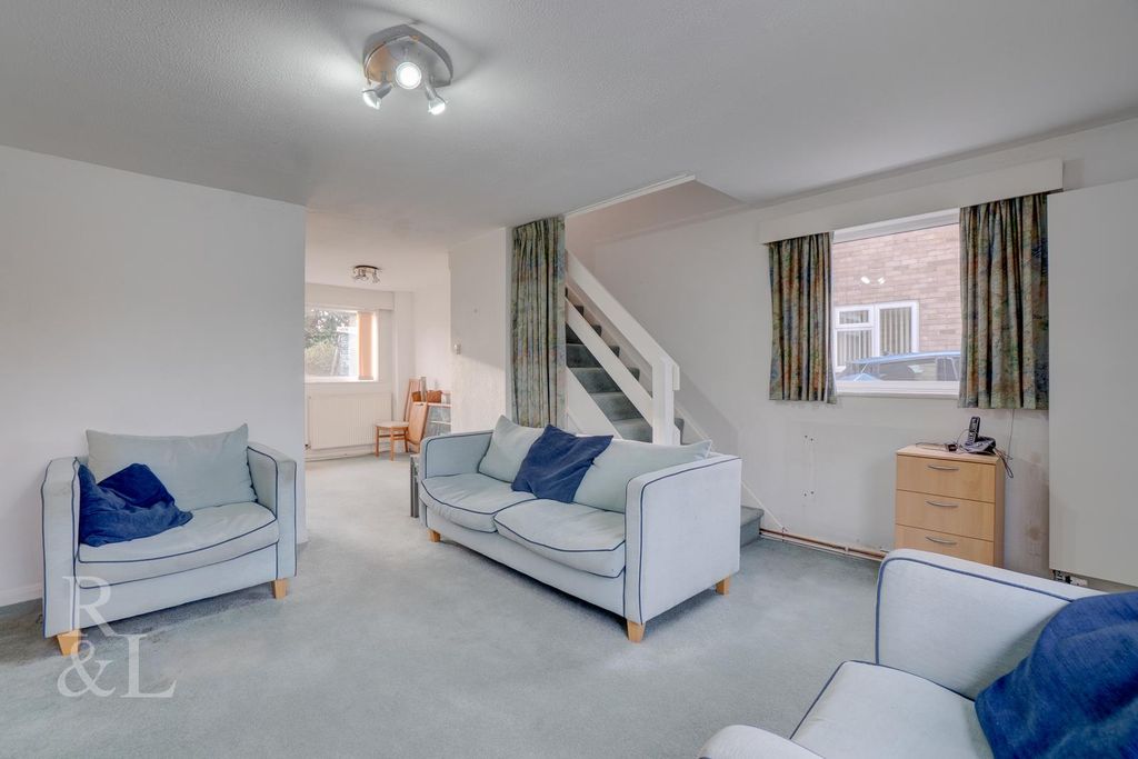 Property photo 3 of 18 Batched (23).Jpg