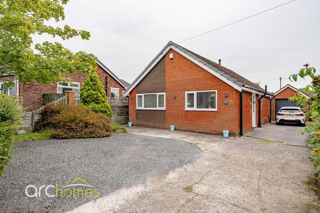 Property photo 1 of 35