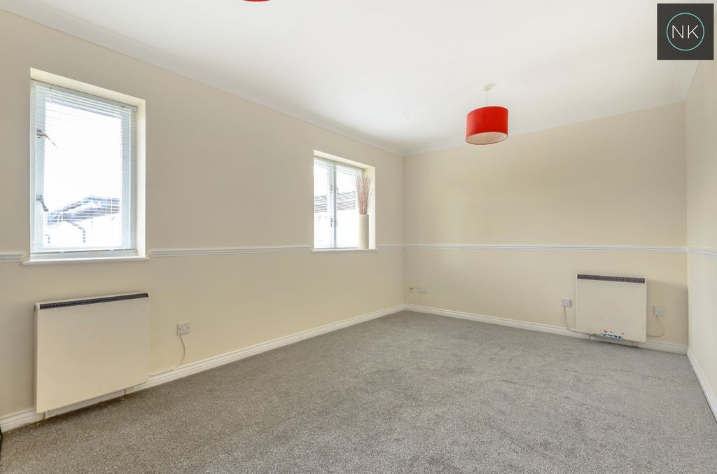 Property photo 3 of 15 5145423