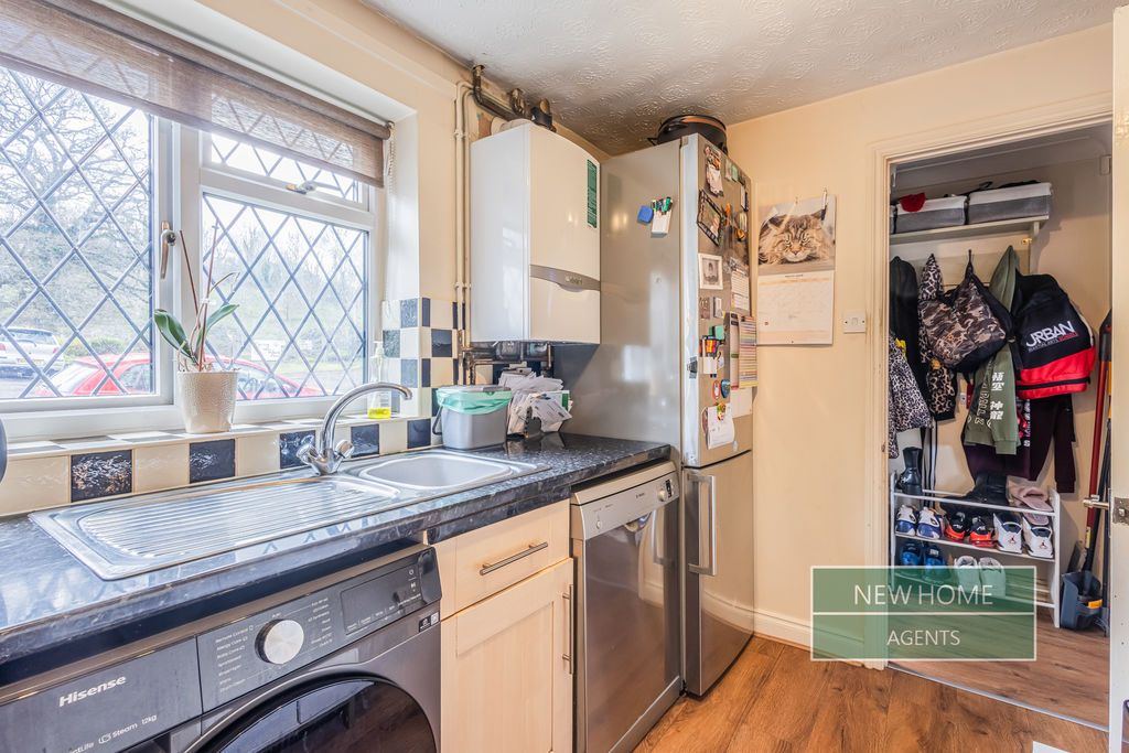 Property photo 3 of 14 Photo 13