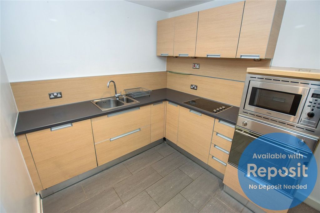 Property photo 3 of 12 Picture No. 05