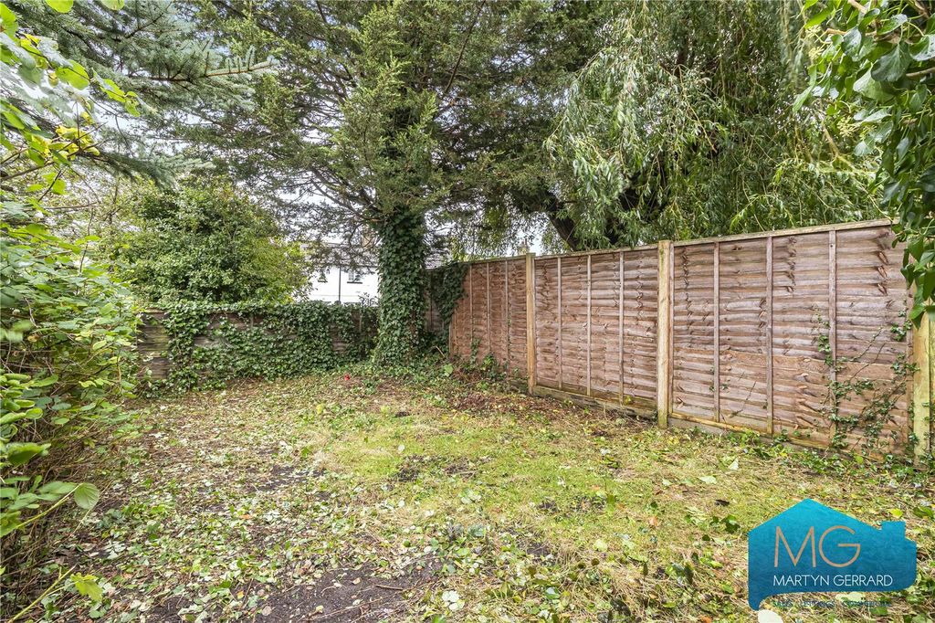 Property photo 2 of 14 Picture No. 21