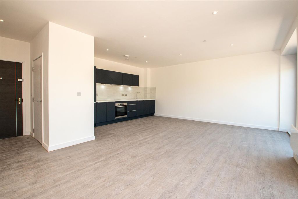 Property photo 1 of 13 51Braf_2.Jpg